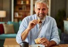 Este experto explica el truco para comer pan sin engordar