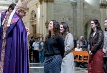 Más de 14.000 adultos se preparan en España para bautizarse: «Es el grupo más grande en 20 años»