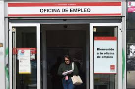 España sufre la mayor destrucción de empleo en enero en 14 años: 270.782 afiliados menos