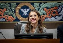 María Navarro (PP) nueva presidenta de las Cortes: «Iniciamos una legislatura trascendental para Aragón»