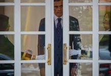 Un presidente (Pedro Sánchez) aislado: cuando la Moncloa nubla la mente