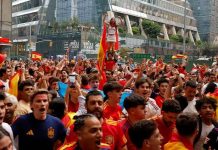 Las mejores imágenes de la final del Mundial entre España y Argentina: la energía de las aficiones y los jugadores ya en el estadio