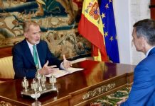 El Rey, indignado por lo ocurrido en Ceuta y Melilla, exige al Gobierno que el Estado evite que se repita