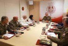 El Rey aborda en Zarzuela la situación de Ceuta con la ministra de Defensa, el JEMAD y mandos operativos