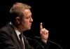 Page tilda de «chirriantes y muy inapropiadas» las palabras de Sánchez sobre Felipe VI