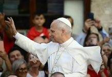 Ni discursos ni grandes gestos: el Papa revela la única «arma silenciosa» capaz de transformar la historia